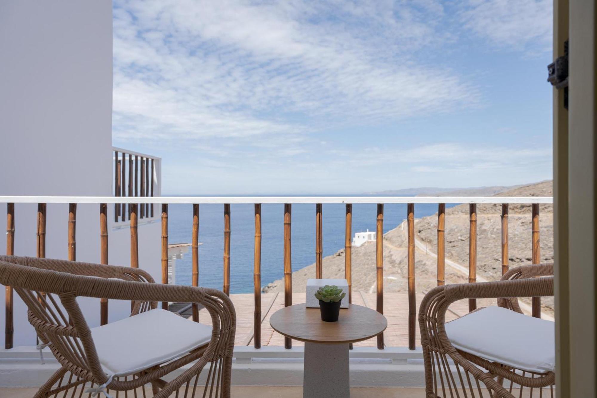 Kastella Sunset Villa Three Kýthnos Eksteriør bilde